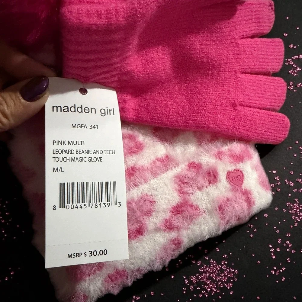 Madden Girl - Pink Leopard Beanie and Tech Glove Set - Size M\L - *NWT*